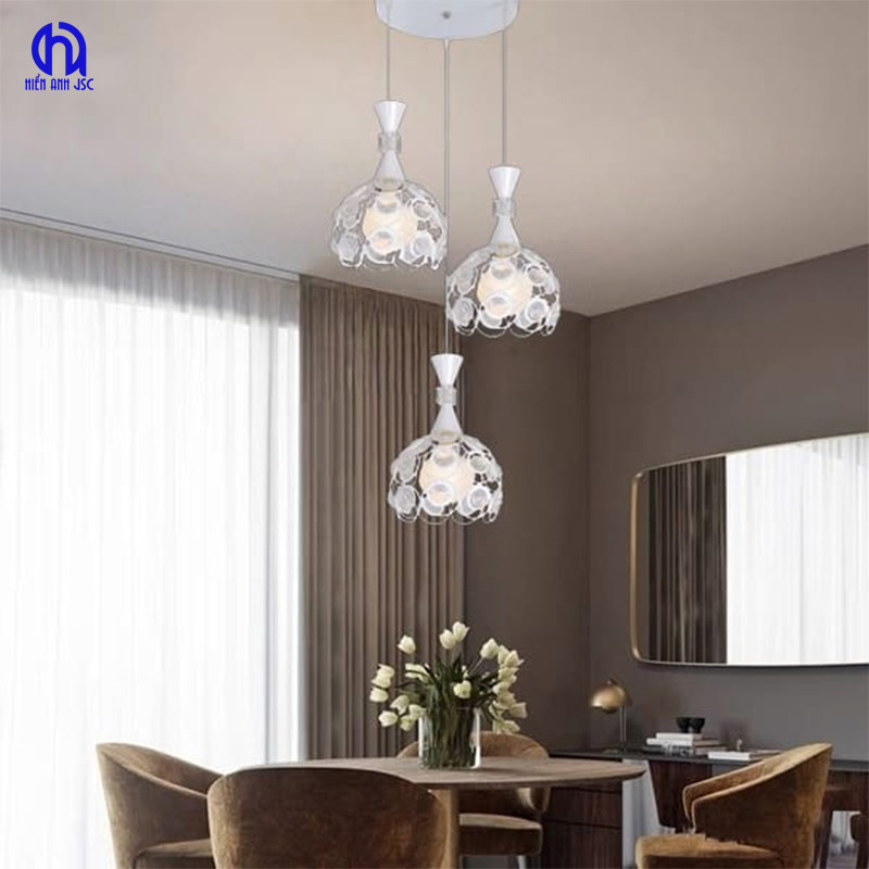 den-trang-tri-la-gi-4