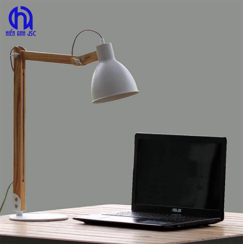 Đèn bàn trang trí – Nhỏ gọn nhưng đầy ấn tượng 2 den-ban-trang-tri-la-gi-2