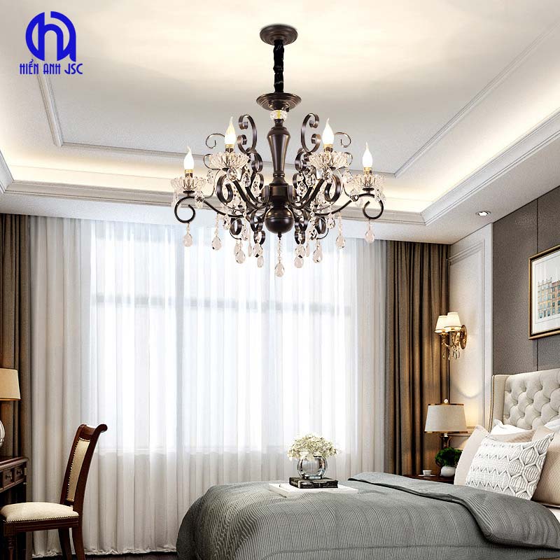 Đèn chùm (chandelier) – điểm nhấn cho không gian cao cấp 3 den-chum-diem-nhan-cho-khong-gian-3