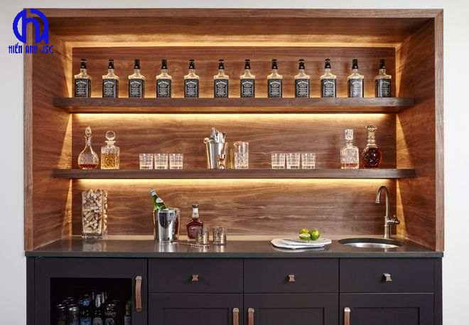 Các loại đèn trang trí tủ rượu phổ biến và ưu nhược điểm 1 Các loại đèn trang trí tủ rượu phổ biến và ưu nhược điểm