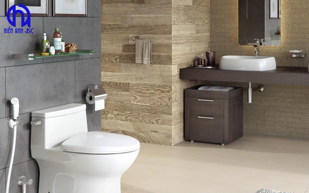 Nên chọn thiết bị vệ sinh nhập khẩu hay hàng nội địa?