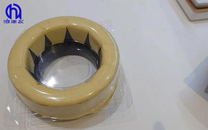 Gioăng cao su bồn cầu là gì? Cách thay đơn giản