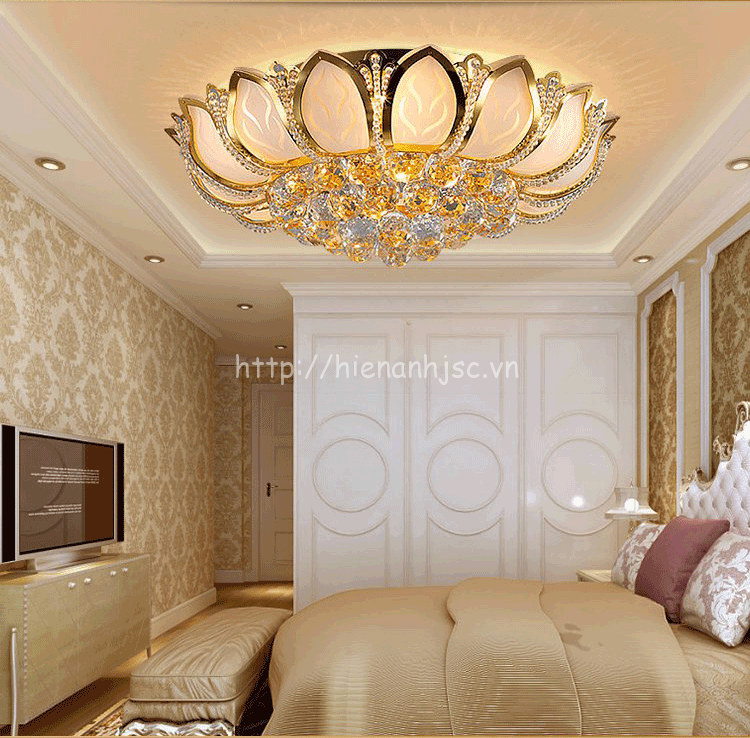 Đèn trang trí phòng khách tròn hoa sen phong cách châu âu