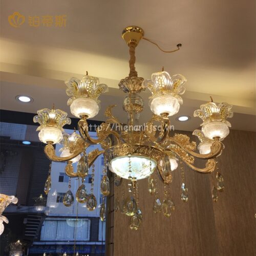 dtt018-2-den chum pha le trang tri phong cach chau au