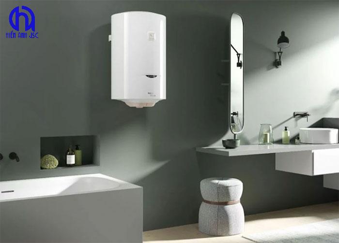 co-nen-bat-binh-nong-lanh-24-24-khong-1